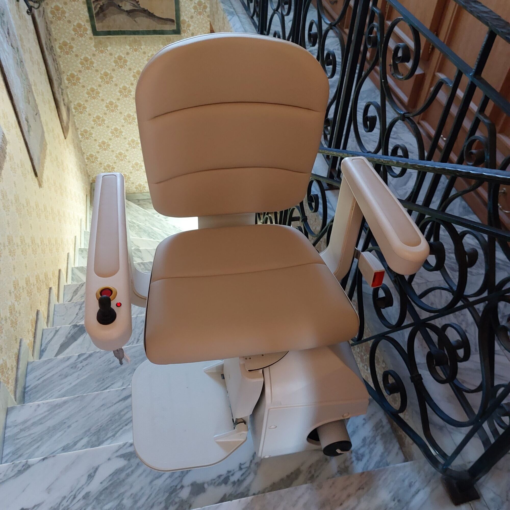 MONTE ESCALIER FREE LIFT Wittelsheim